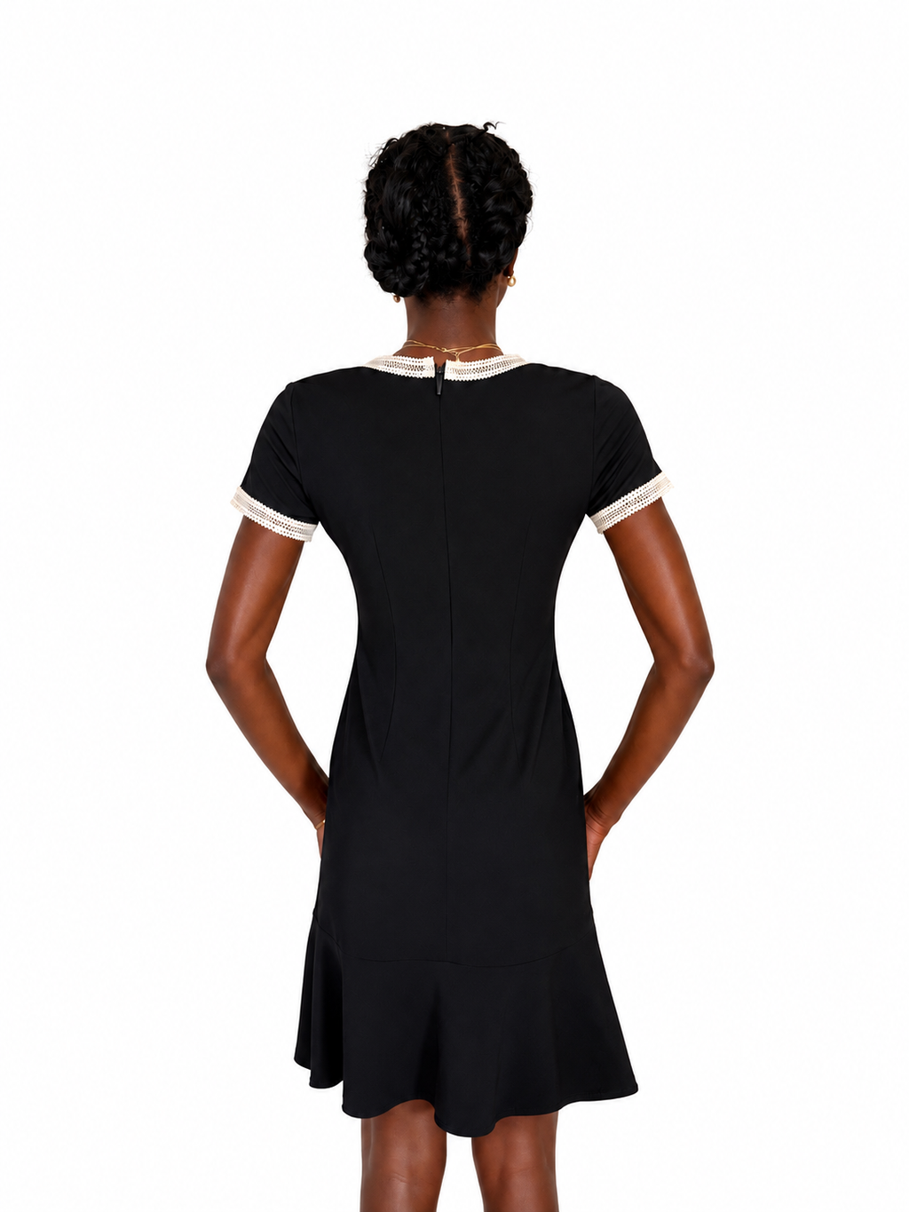 Robe noire Karl Lagerfeld à manches courtes